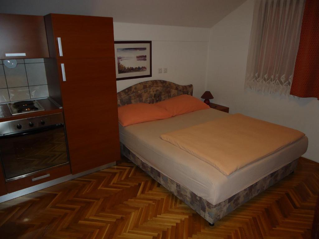 Bed and Breakfast Pansion Antonio Slavonski Brod Zimmer foto