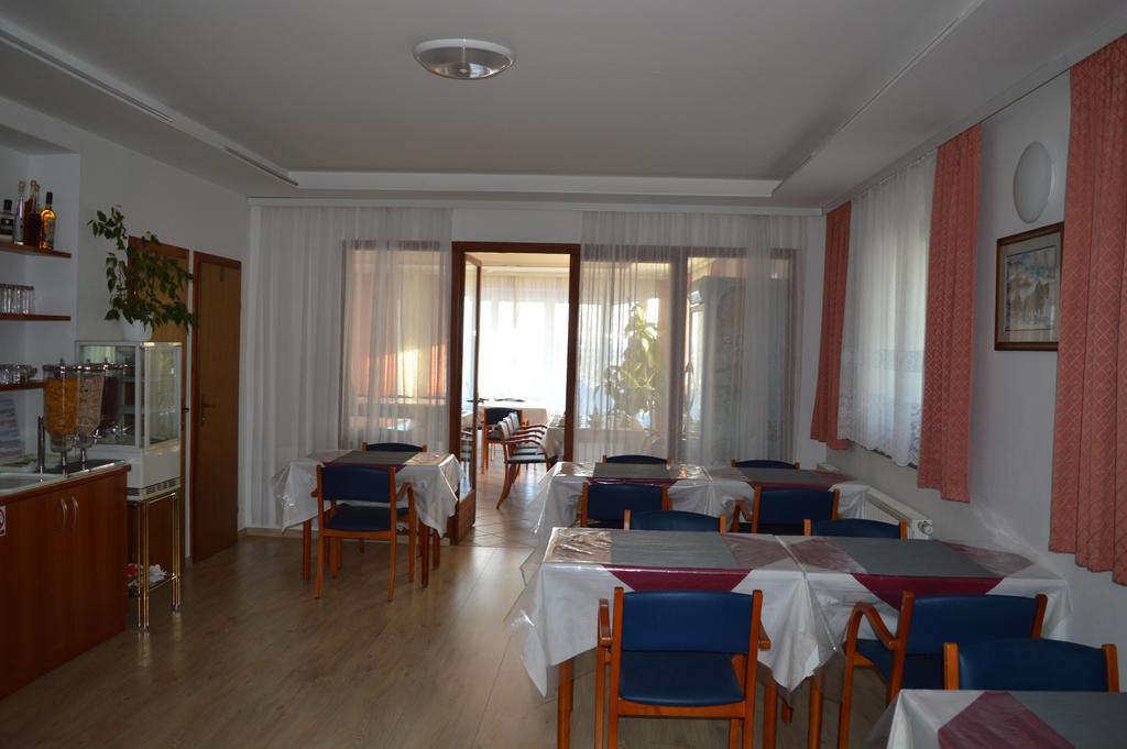 Bed and Breakfast Pansion Antonio Slavonski Brod Exterior foto