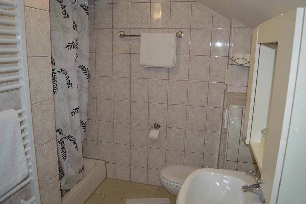 Bed and Breakfast Pansion Antonio Slavonski Brod Exterior foto