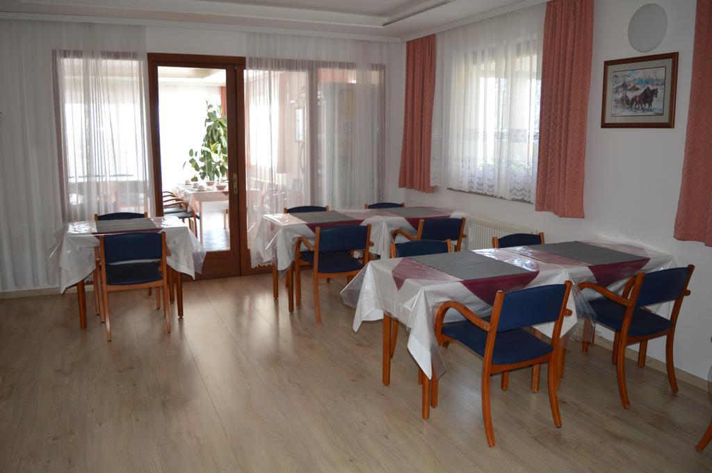 Bed and Breakfast Pansion Antonio Slavonski Brod Exterior foto