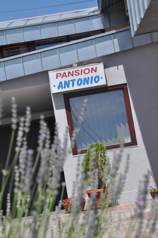 Bed and Breakfast Pansion Antonio Slavonski Brod Exterior foto
